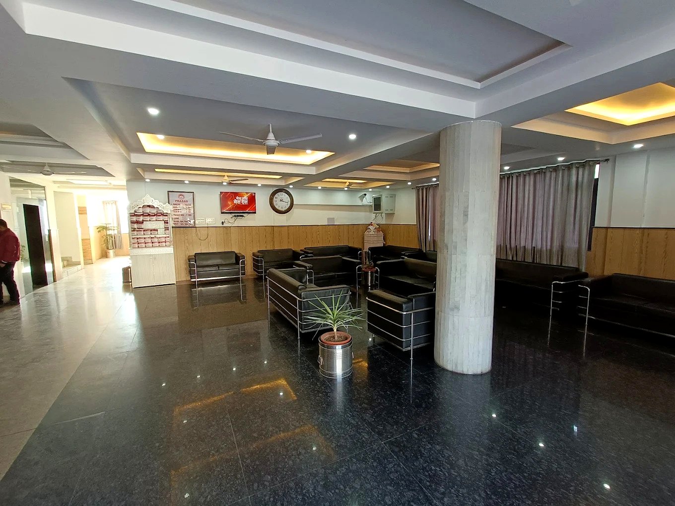 Niharika Bhawan lobby